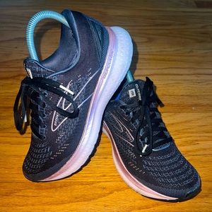 Brooks Womens Glycerin GTS 19 Black Ombre Metallic Pink Running Sneakers Sz 8.5